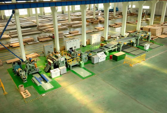 306 kW horizontale scheermachine voor het snijden van stalen spoelen