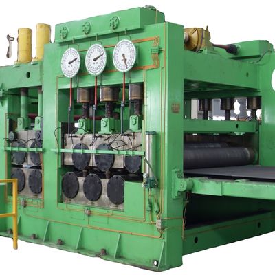 Vervaardiging van motorvoertuigen Stalen spoelverstelmachine voor het terugwinden van platen of spoelen