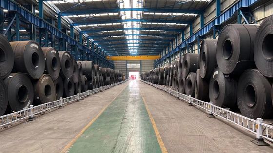Machines voor het afvlakken en gelijkstellen van stalen spoelen voor het terugwinden van metaalplaten of stalen spoelen