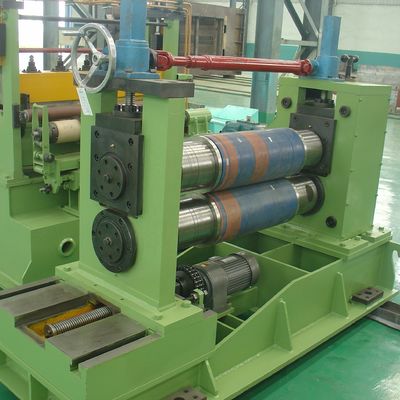 Energiemijnbouw Longitudinale snijmachine Hoge snelheid metalen staalrol snijmachine