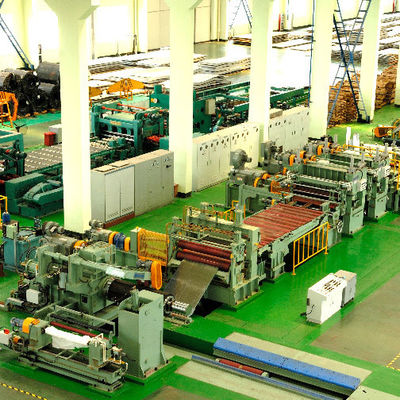 Metalen snijmachines voor de productie van materiaal
