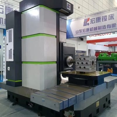 Bor-freesmachine met 900 mm tafelverplaatsing en ±0,03/500 mm positioneringsnauwkeurigheid