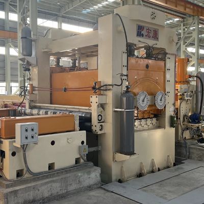 Hoogprecisie-nivellering dikke spoel gesneden tot lengte mandrel-uncoiler voor 8-16 mm materiaal
