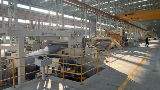 Hoogprecisie-nivellering dikke spoel gesneden tot lengte mandrel-uncoiler voor 8-16 mm materiaal
