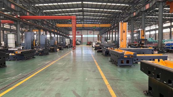 Automatische slijpmachine voor het snijden van stalen spoelen, voor het ontrollen van spoelen, voor het gelijkstellen van scheermachines voor zware werkzaamheden