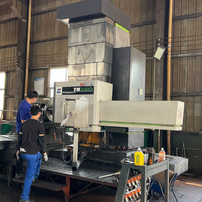Automatisering van CNC-boormachines en afstandsbewaking voor horizontale boorwerkzaamheden in fabrieken