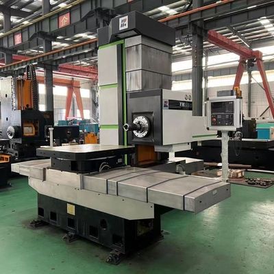 Competitieve CNC-boren- en freesmachine met een positioneringsnauwkeurigheid van ±0,03/500 mm