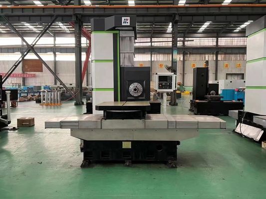 Competitieve CNC-boren- en freesmachine met een positioneringsnauwkeurigheid van ±0,03/500 mm