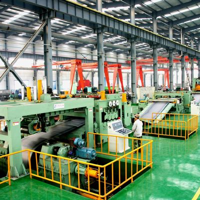 Stalen spoel snijmachine met warm rollend kruis scheerapparaat en 681 kW nominale vermogen