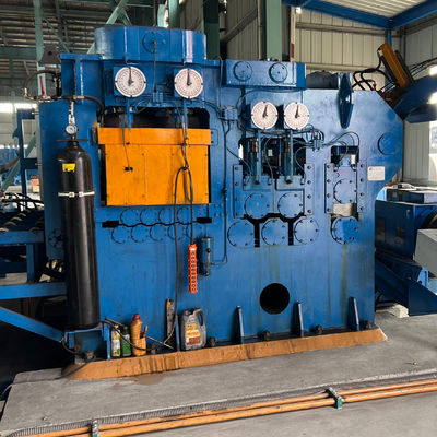 Hoogproductieve machine voor het uitsnijden van staalplaten