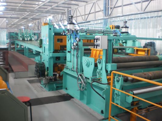 380V CNC-productielijn voor het uitsnijden en uitsnijden van rollen van staal