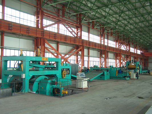 Productielijn voor mobiele scheermachines voor staalfabrieken met een rolopening, evenwicht en snijfuncties