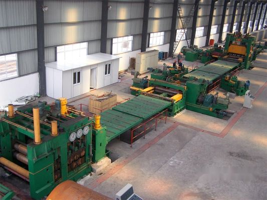 PLC-gecontroleerde automatische stalen spoel snijlijn met een straightener feeder uncoiler