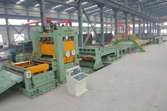 1-6 mm plaatdikte High Speed roestvrij staal spoel Onrolling leveling scheerlijn